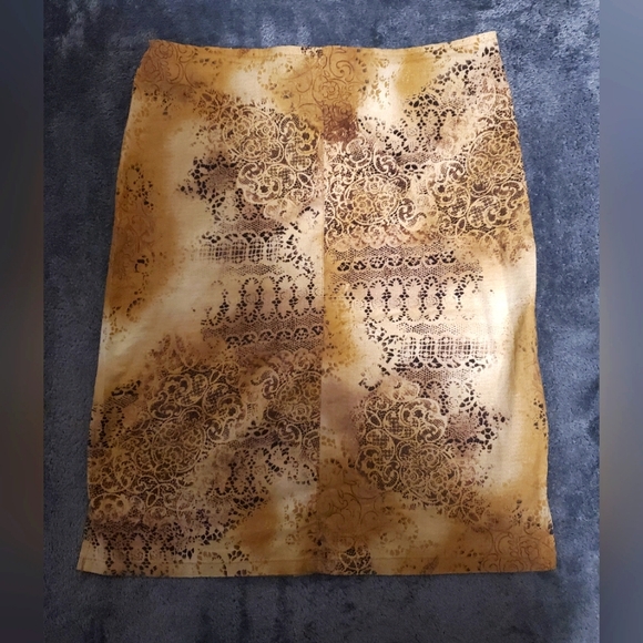 Vintage Boho Mini Skirt by Zoey Beth | Brown Gold Patterned Y2K Aesthetic - Picture 3 of 4